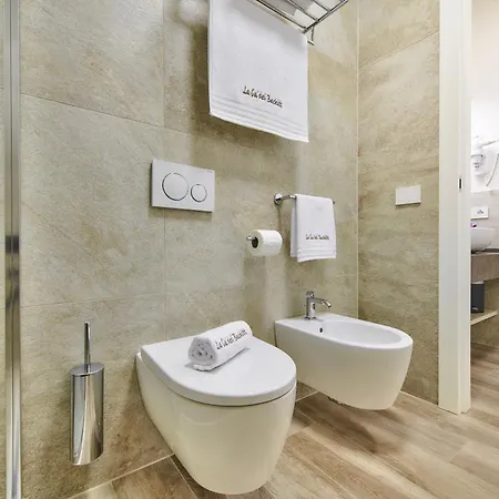 Foresteria Ca' Dei Bachitt 리에르나