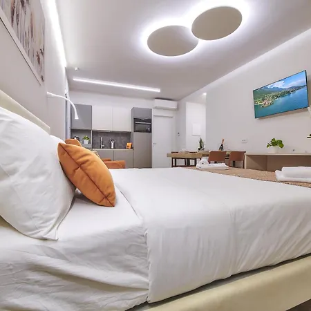 Foresteria Ca' Dei Bachitt 4* ליירנה