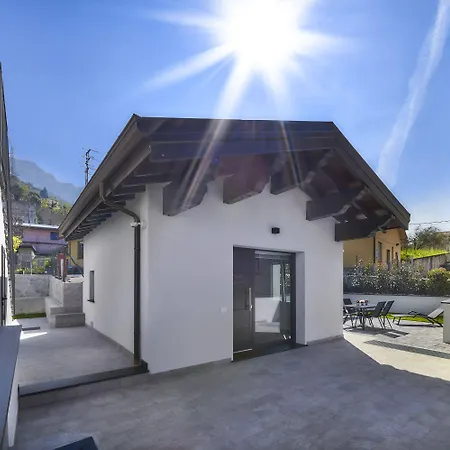 Foresteria Ca' Dei Bachitt בית הארחה 4*