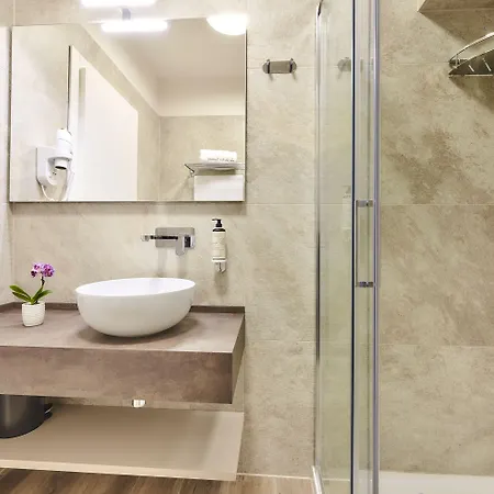 Foresteria Ca' Dei Bachitt 4* Lierna