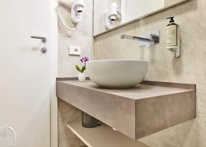 Foresteria Ca' Dei Bachitt 列尔纳